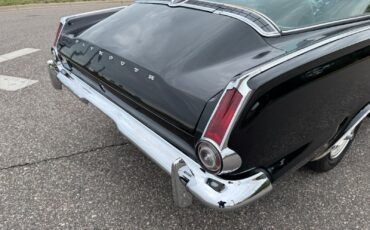 Plymouth-Barracuda-1964-Coupe-28