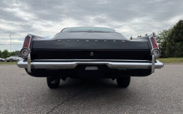 Plymouth-Barracuda-1964-Coupe-33