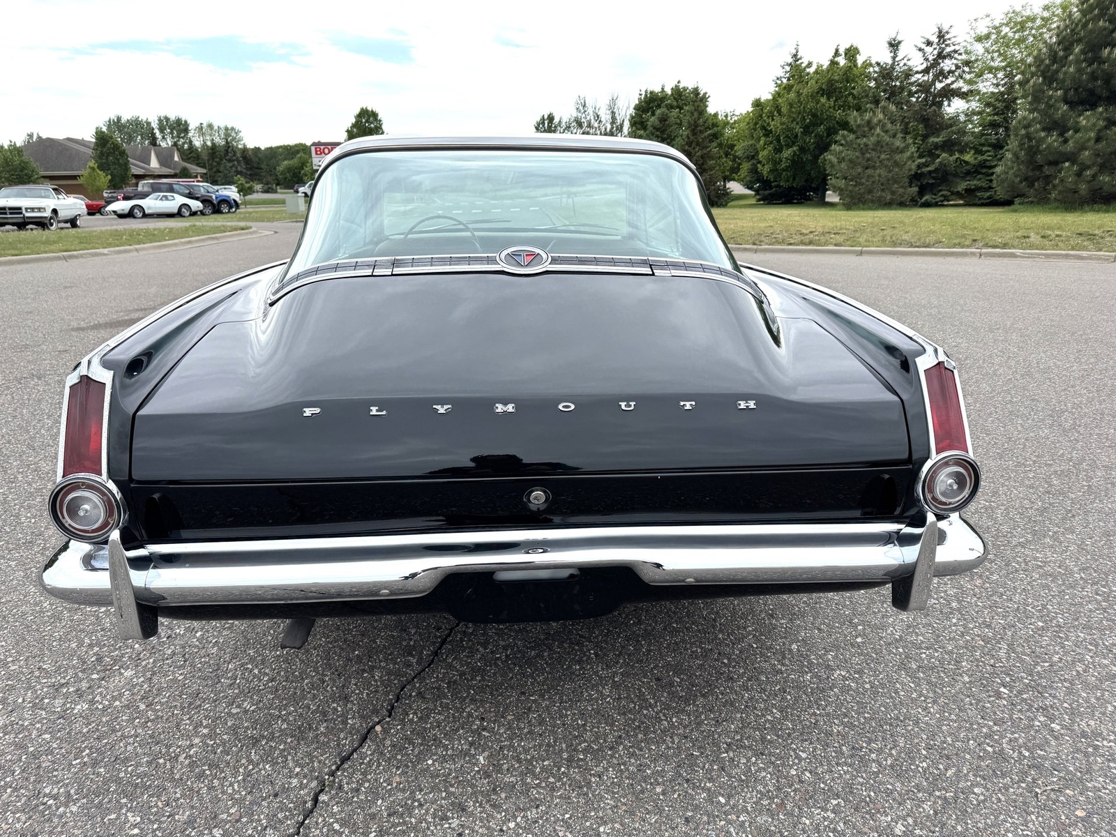 Plymouth-Barracuda-1964-Coupe-4