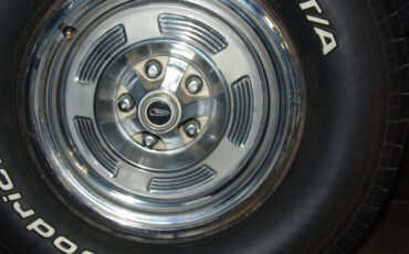 Plymouth-Barracuda-1966-Coupe-19