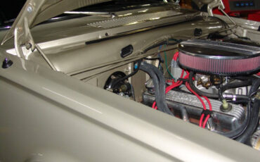 Plymouth-Barracuda-1966-Coupe-23