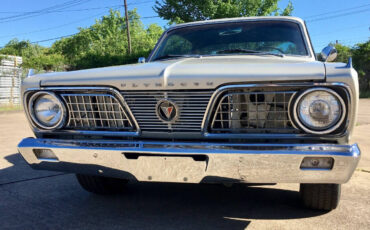 Plymouth-Barracuda-1966-Coupe-4