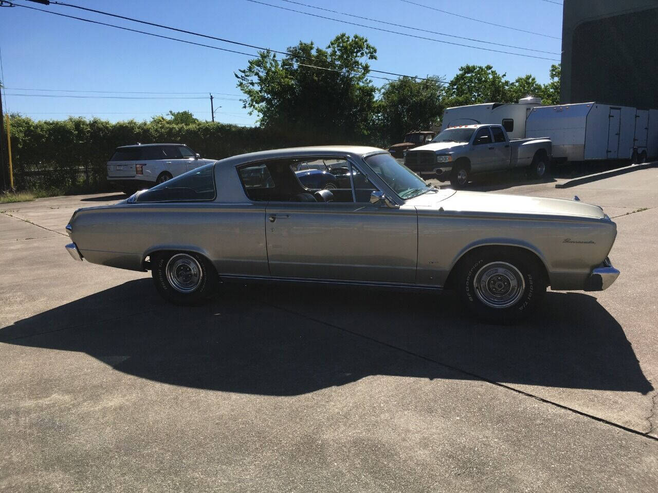 Plymouth-Barracuda-1966-Coupe-9