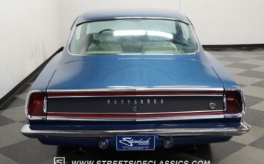 Plymouth-Barracuda-1969-Fastback-8