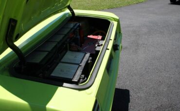 Plymouth-Barracuda-1970-Coupe-8