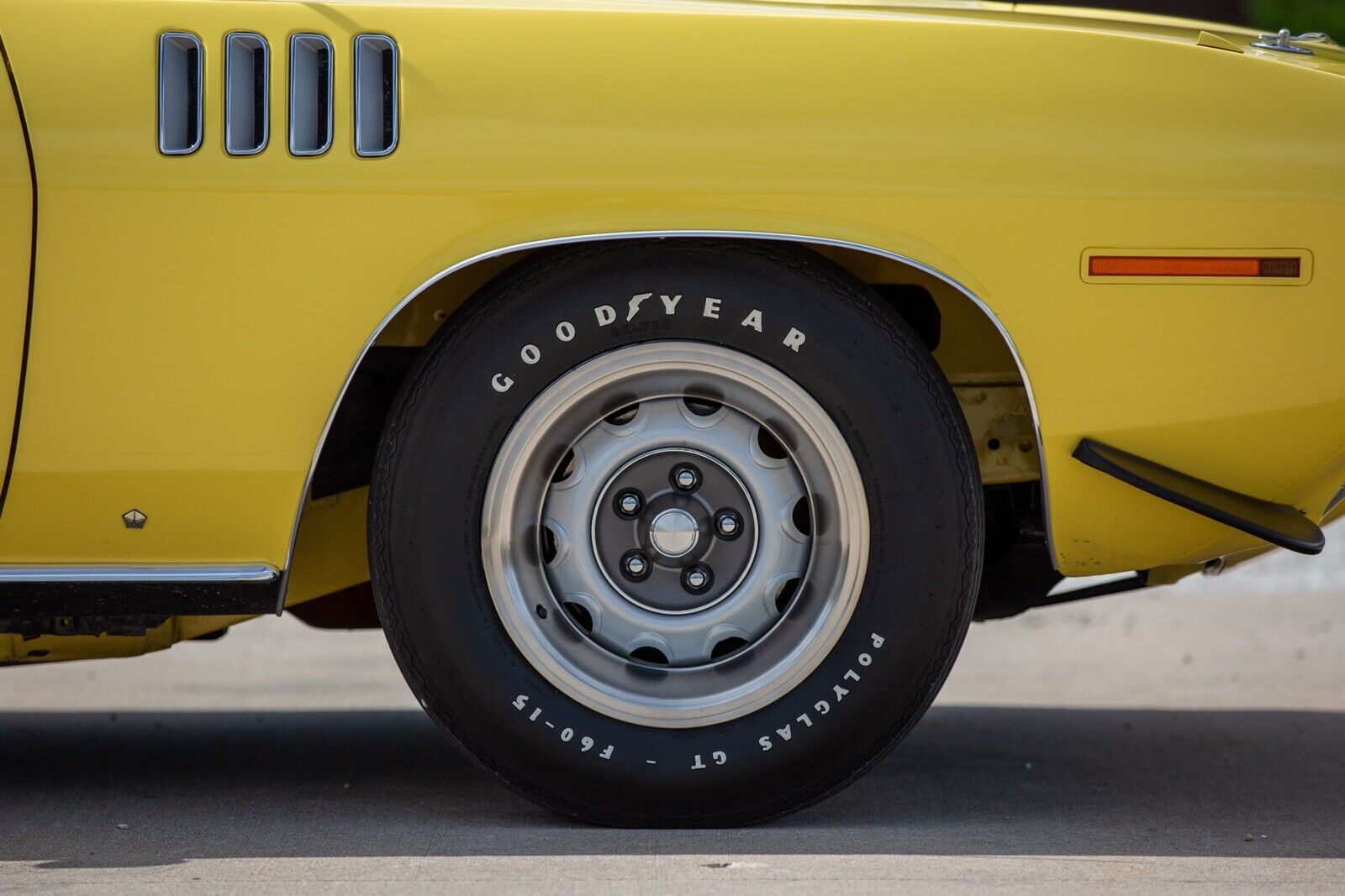 Plymouth-Barracuda-1971-Convertible-17