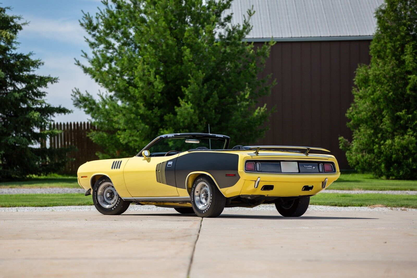 Plymouth-Barracuda-1971-Convertible-2
