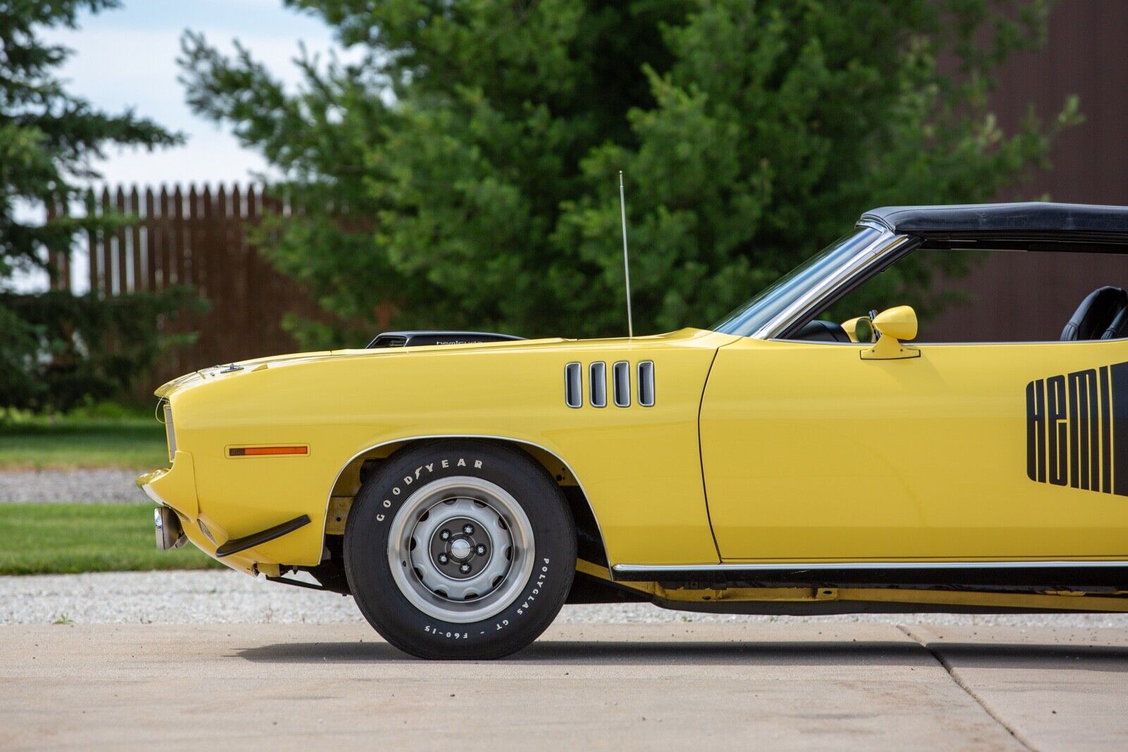 Plymouth-Barracuda-1971-Convertible-27
