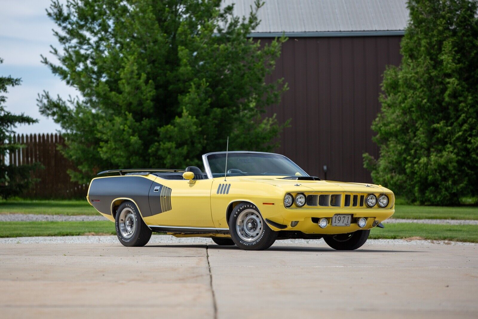 Plymouth-Barracuda-1971-Convertible-5