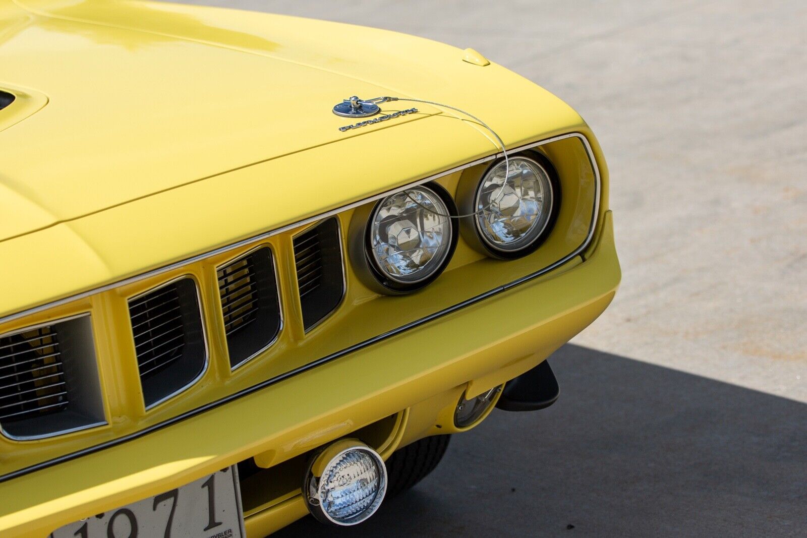 Plymouth-Barracuda-1971-Convertible-9