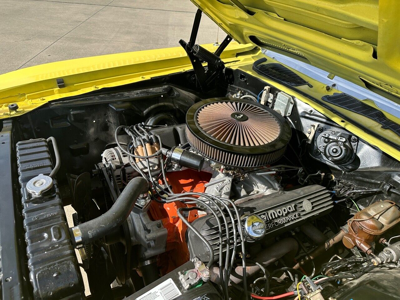 Plymouth-Barracuda-1973-American-Muscle-Car-13