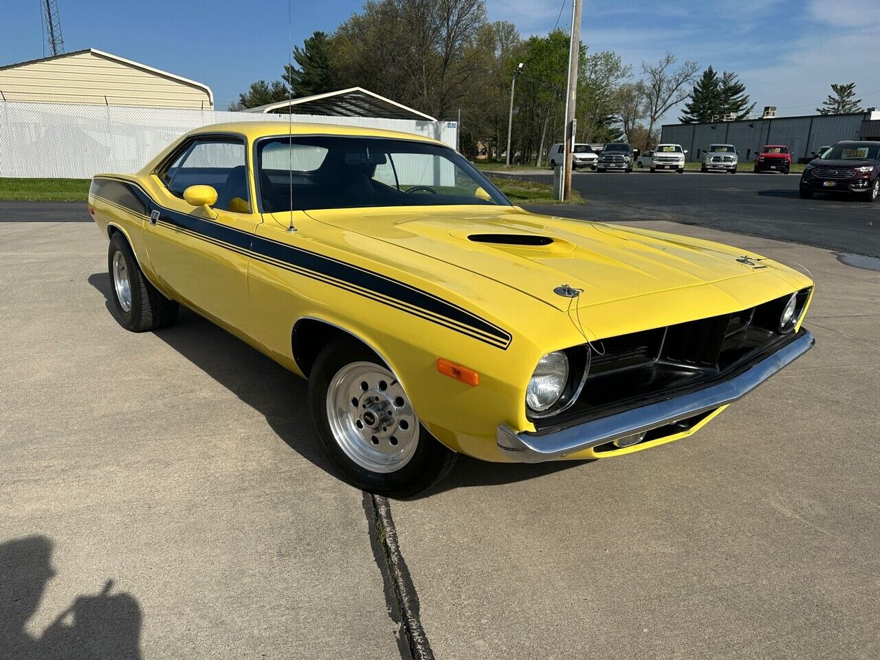 Plymouth-Barracuda-1973-American-Muscle-Car-18