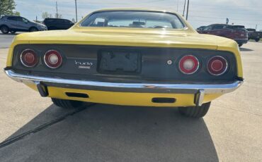 Plymouth-Barracuda-1973-American-Muscle-Car-36