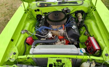 Plymouth-Barracuda-1973-Coupe-9