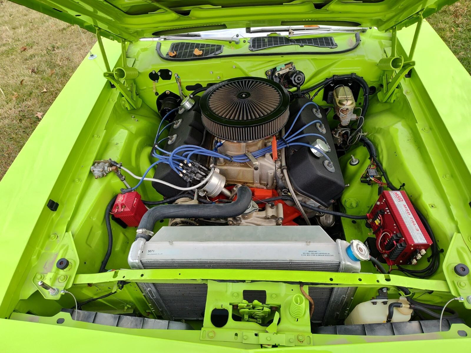 Plymouth-Barracuda-1973-Coupe-9