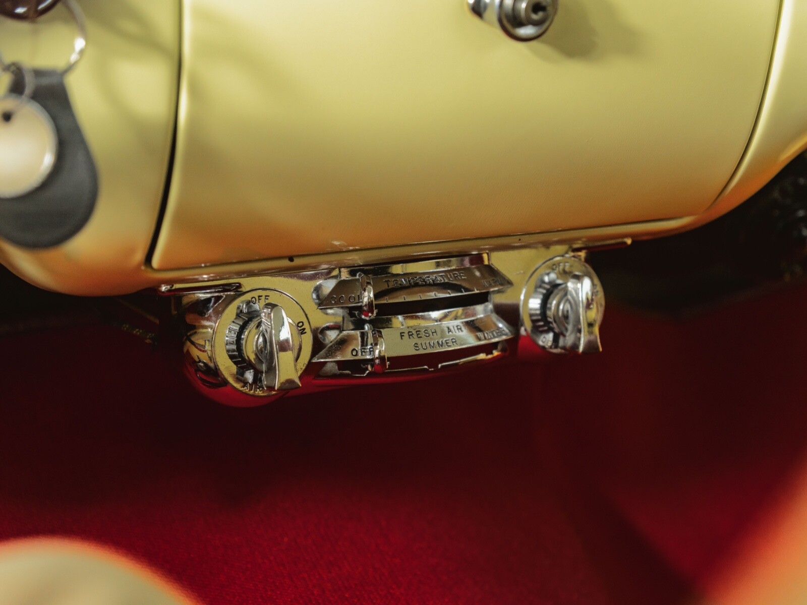 Plymouth-Belvedere-1954-Coupe-13