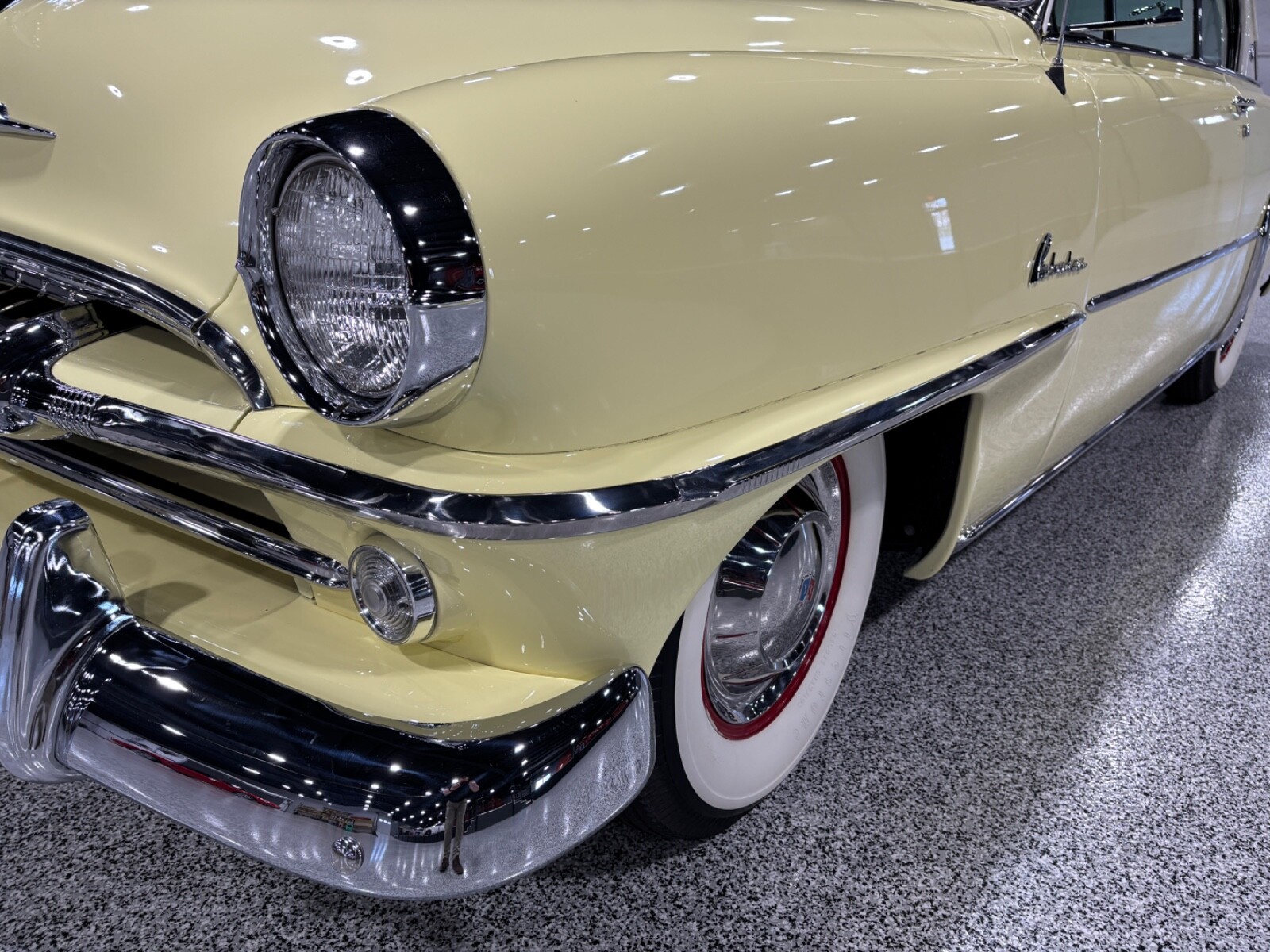 Plymouth-Belvedere-1954-Coupe-27