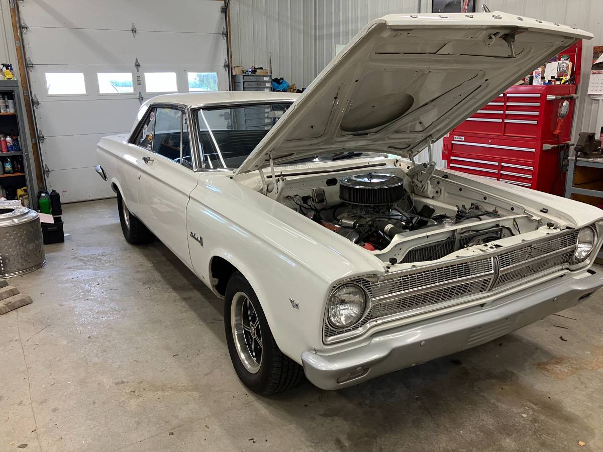 Plymouth-Belvedere-ii-1965-white-3