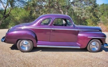 Plymouth-Business-coupe-1948-purple-13