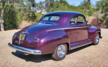Plymouth-Business-coupe-1948-purple-14