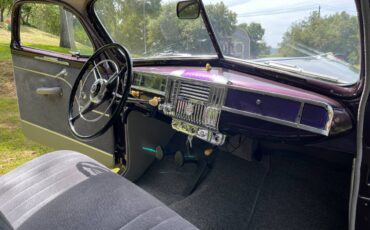 Plymouth-Business-coupe-1948-purple-5