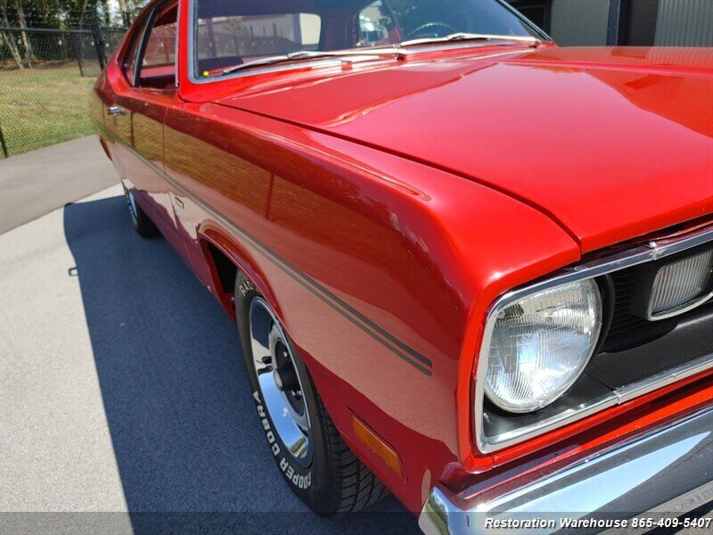 Plymouth-Duster-1970-35