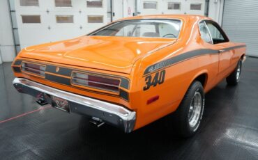 Plymouth-Duster-1972-Coupe-16
