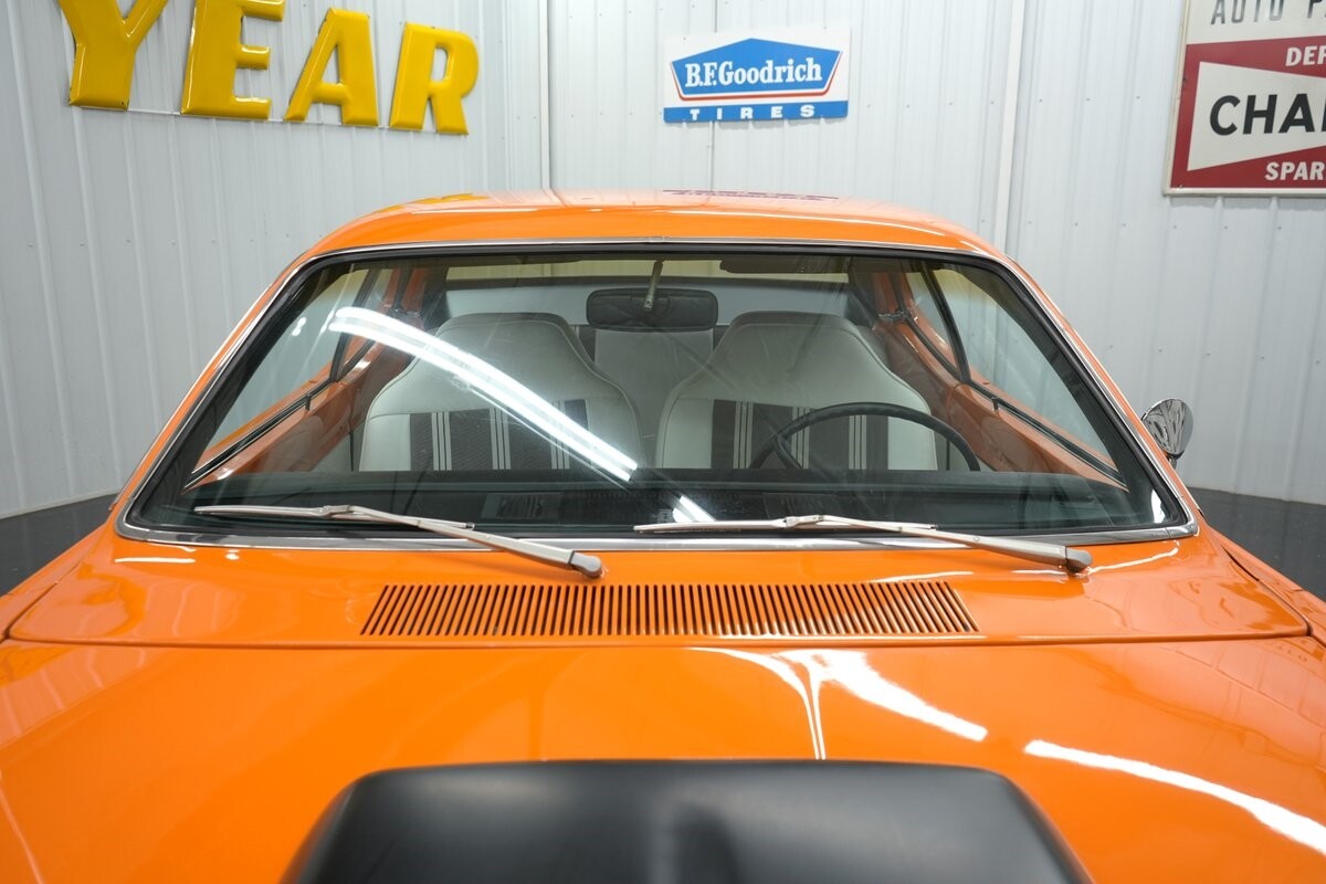 Plymouth-Duster-1972-Coupe-26