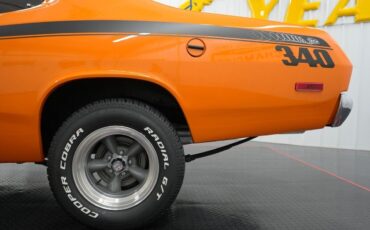 Plymouth-Duster-1972-Coupe-33