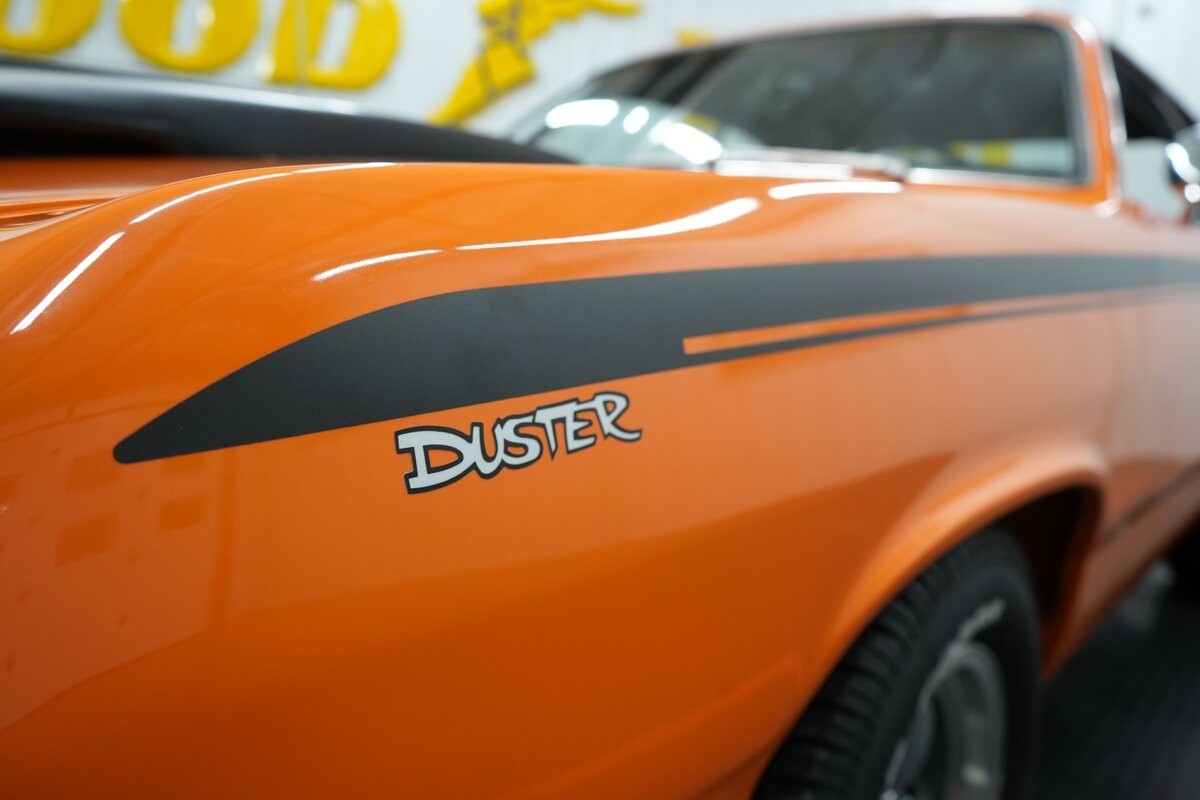 Plymouth-Duster-1972-Coupe-34