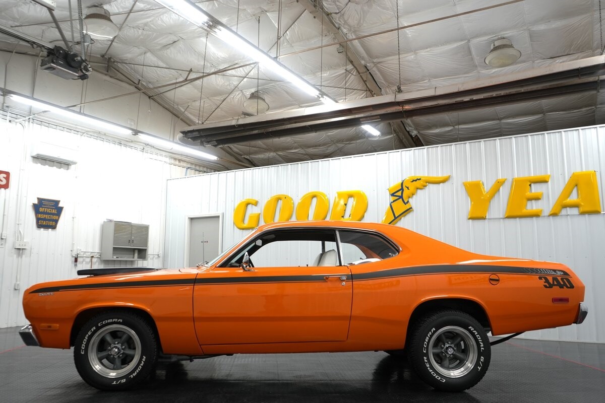 Plymouth-Duster-1972-Coupe-5