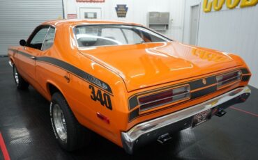 Plymouth-Duster-1972-Coupe-6