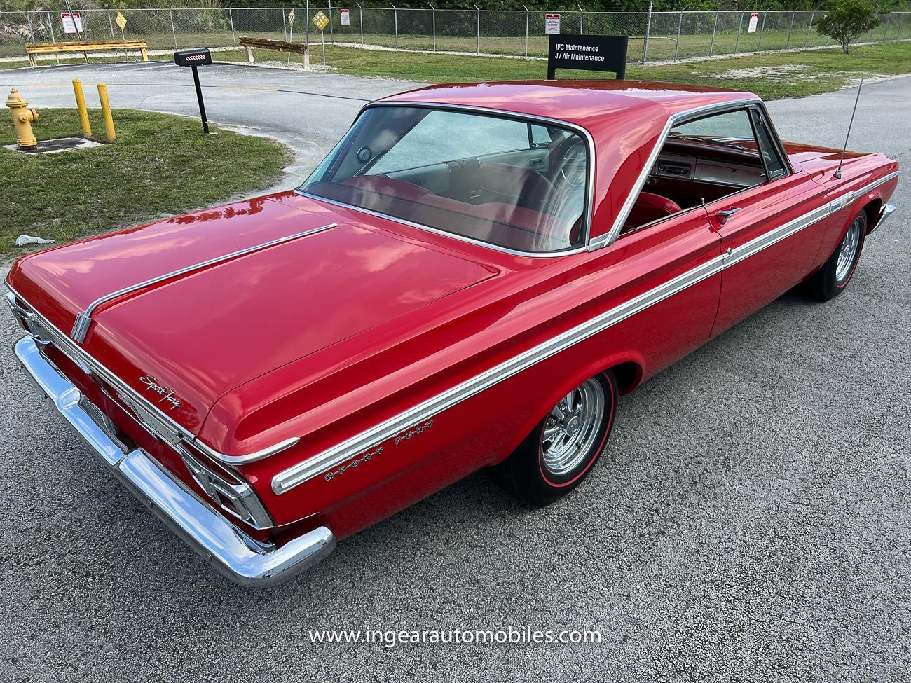Plymouth-Fury-1964-coupe-13