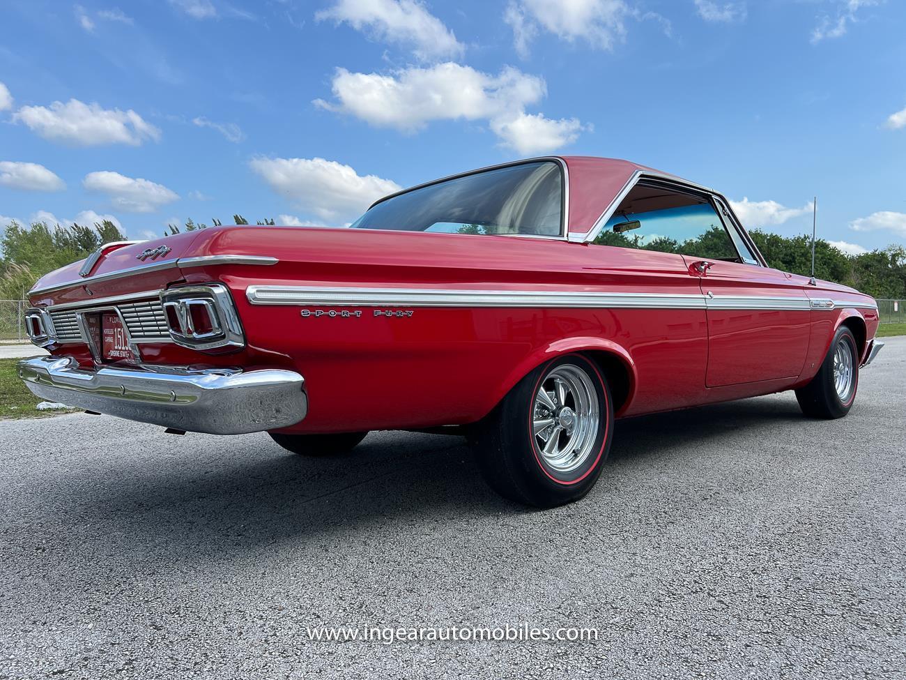 Plymouth-Fury-1964-coupe-14