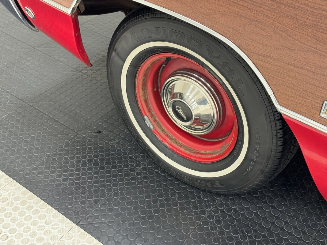 Plymouth-Fury-1968-Station-Wagon-10