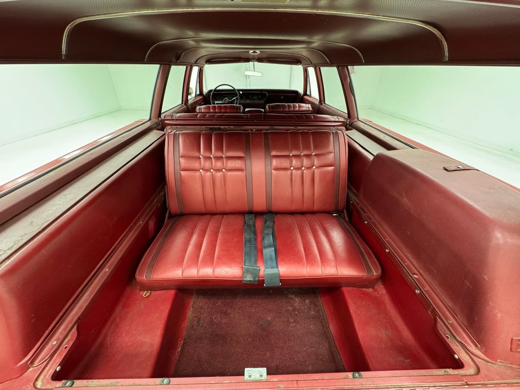 Plymouth-Fury-1968-Station-Wagon-24