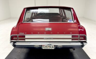 Plymouth-Fury-1968-Station-Wagon-3