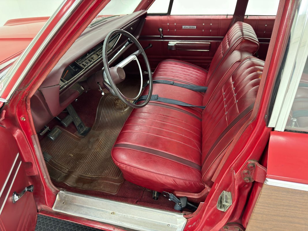 Plymouth-Fury-1968-Station-Wagon-32