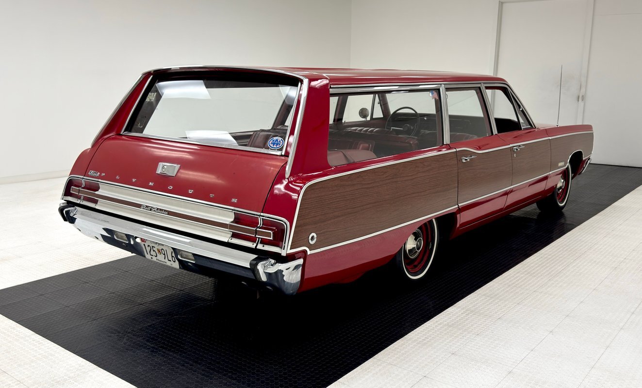 Plymouth-Fury-1968-Station-Wagon-4