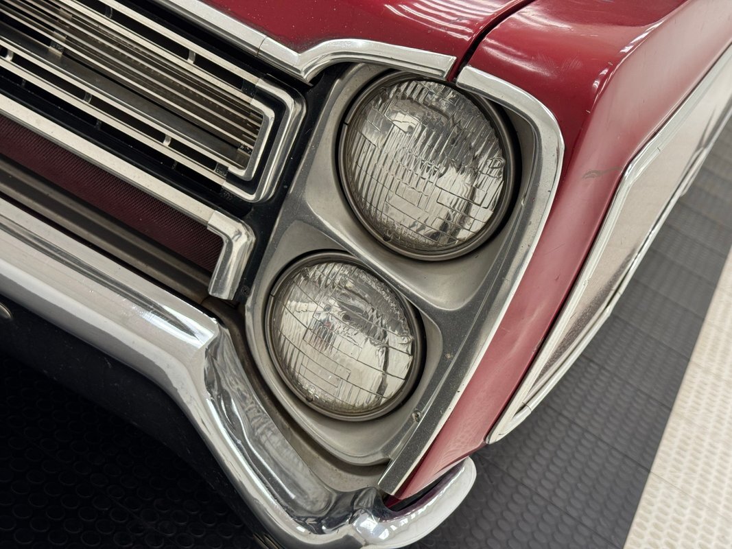 Plymouth-Fury-1968-Station-Wagon-9