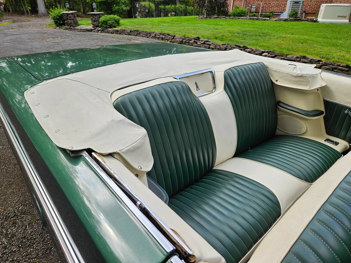 Plymouth-Fury-iii-convertible-1966-10