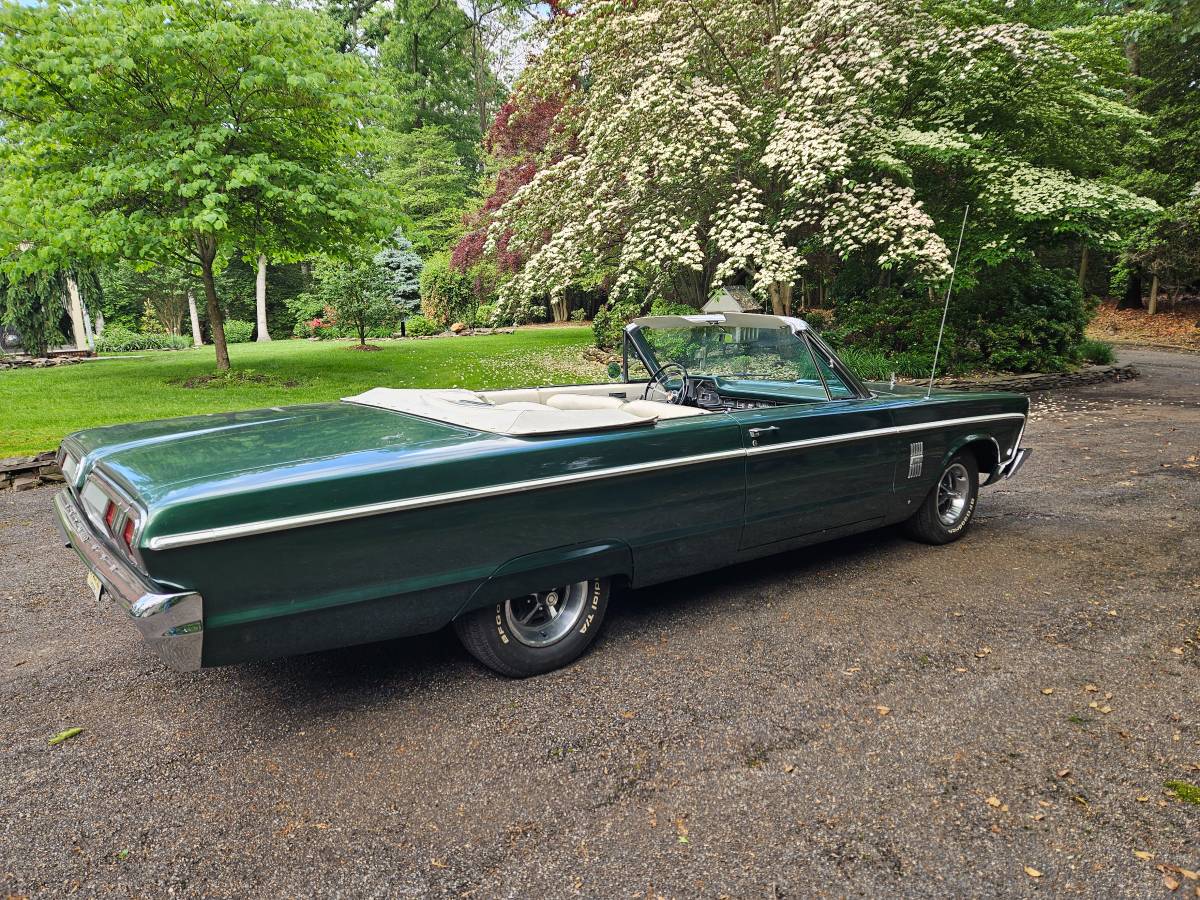 Plymouth-Fury-iii-convertible-1966-2