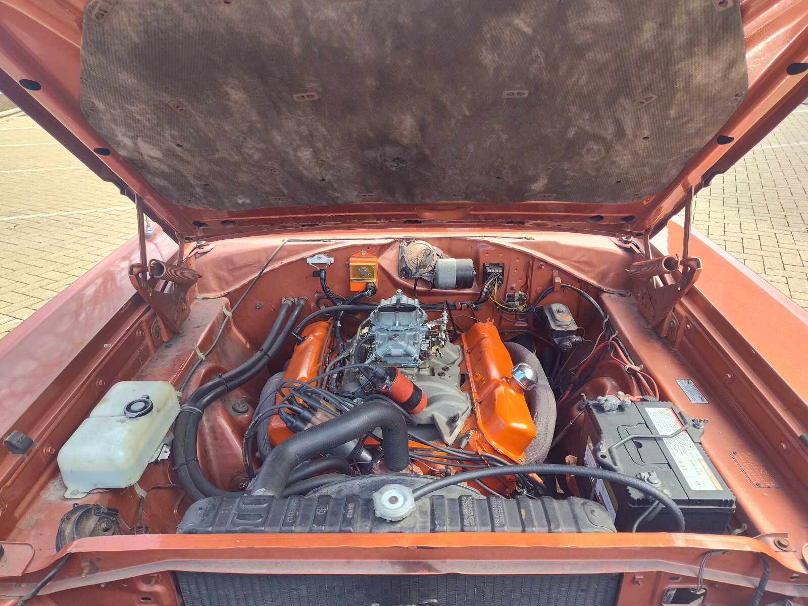 Plymouth-GTX-1967-Sedan-27