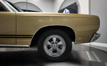 Plymouth-GTX-1968-11