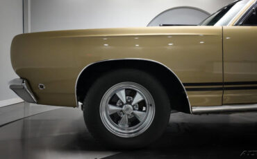 Plymouth-GTX-1968-16