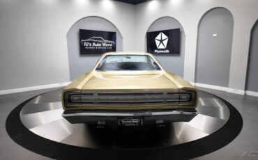Plymouth-GTX-1968-19