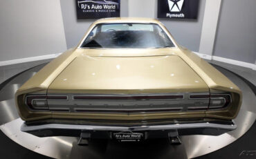 Plymouth-GTX-1968-21