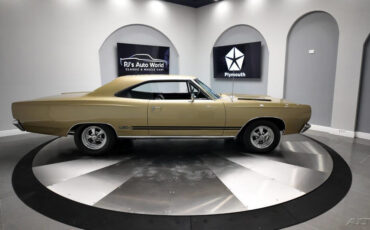 Plymouth-GTX-1968-4