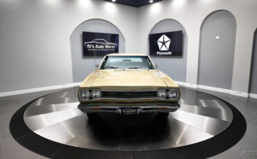 Plymouth-GTX-1968-7