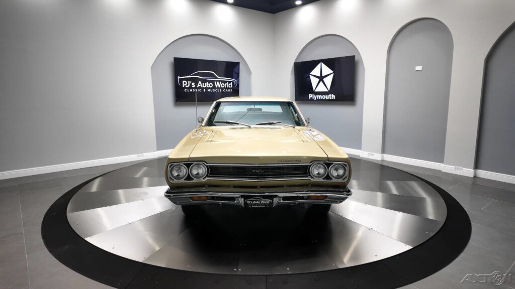 Plymouth-GTX-1968-7